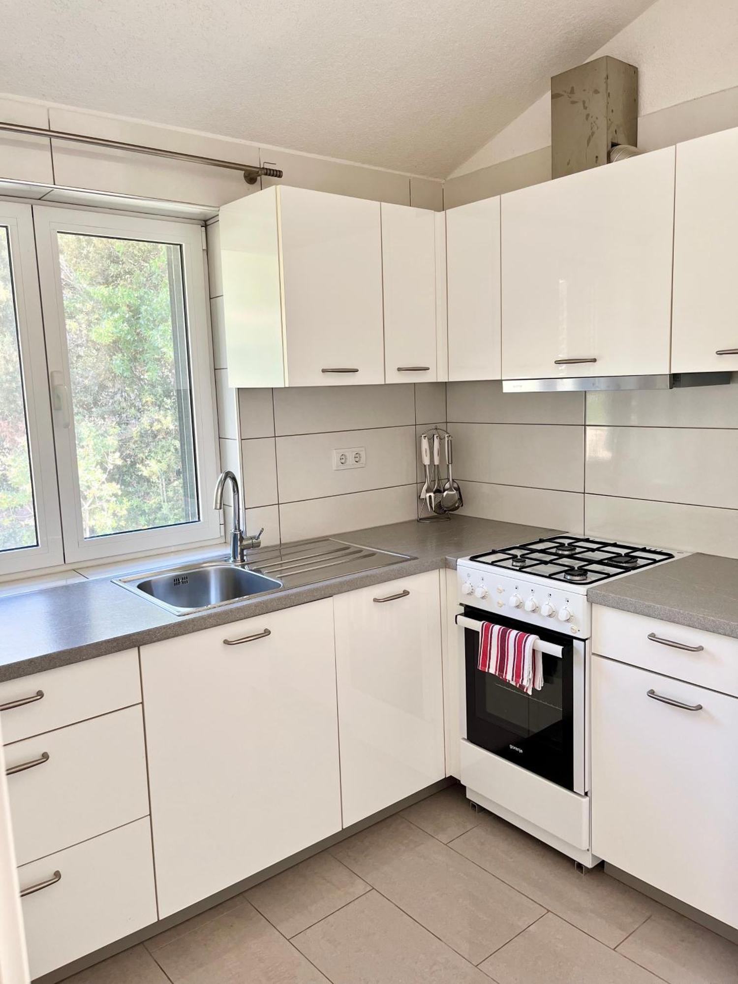 Paradise Apartments - Robinson Getaway Gdinj المظهر الخارجي الصورة