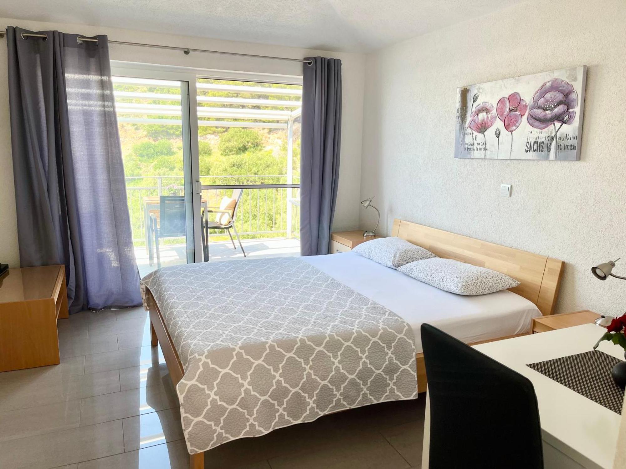 Paradise Apartments - Robinson Getaway Gdinj المظهر الخارجي الصورة